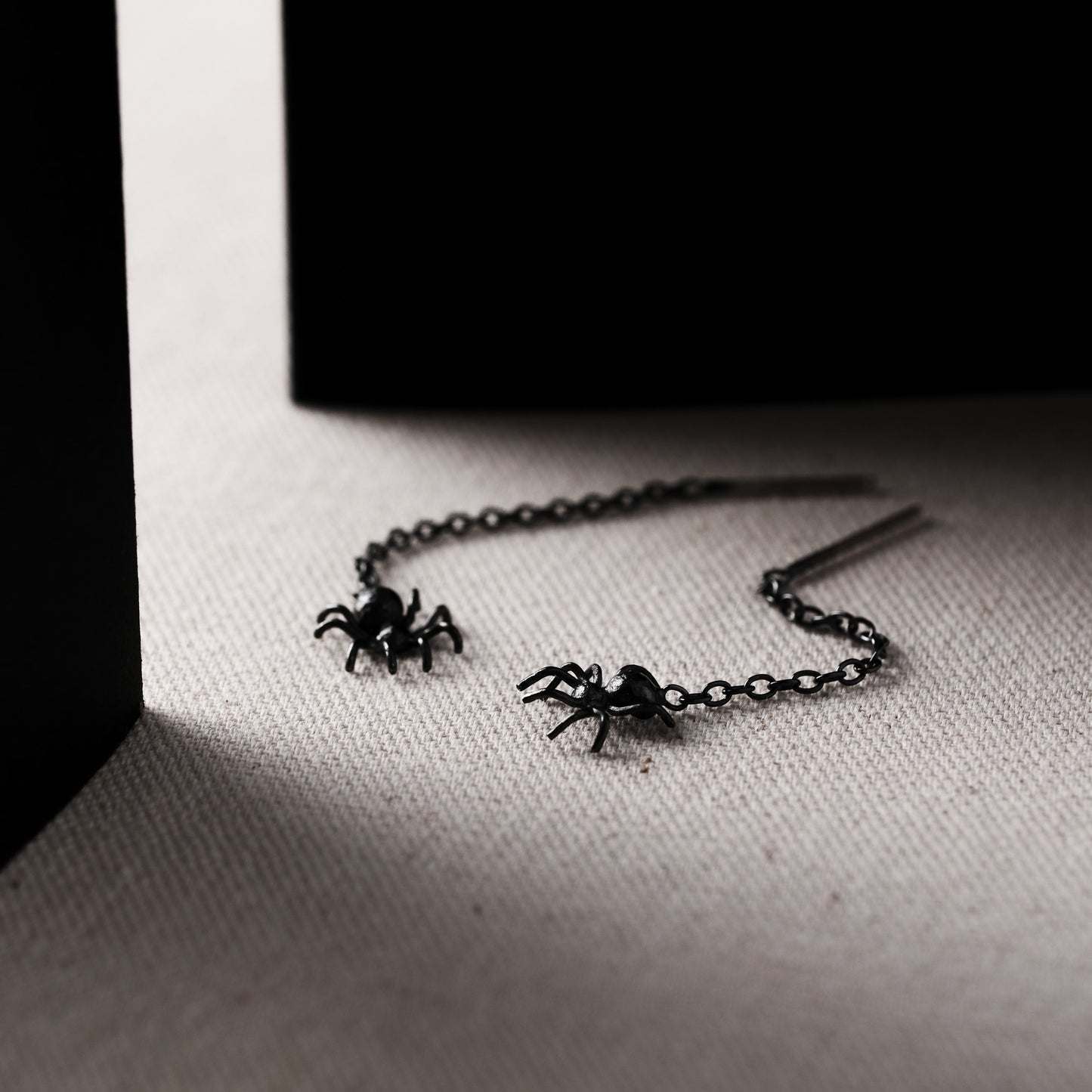 言成金工坊| Spider Earring 蜘蛛耳線 Thread