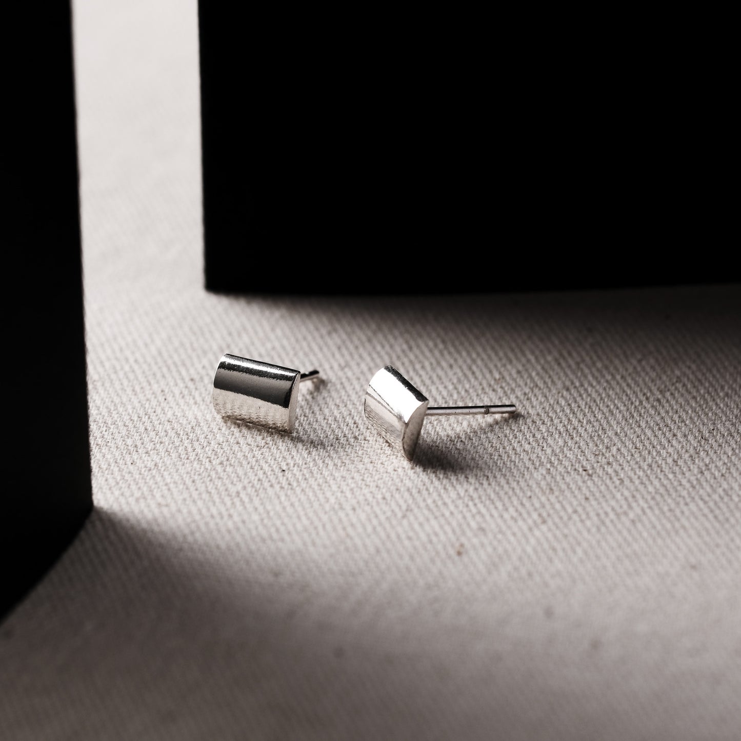 言成金工坊| Arc Earring 弧面耳環