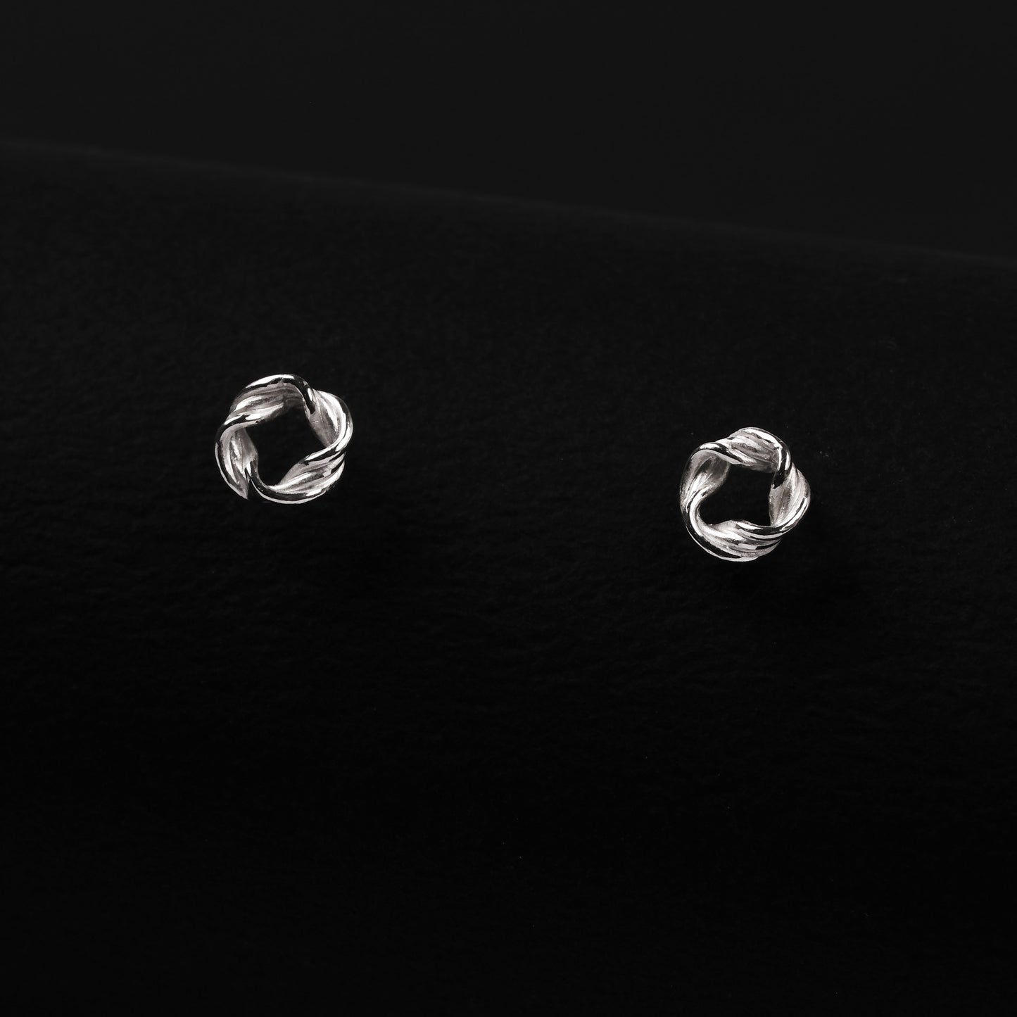 言成金工坊|Ramen Earring 四線耳環