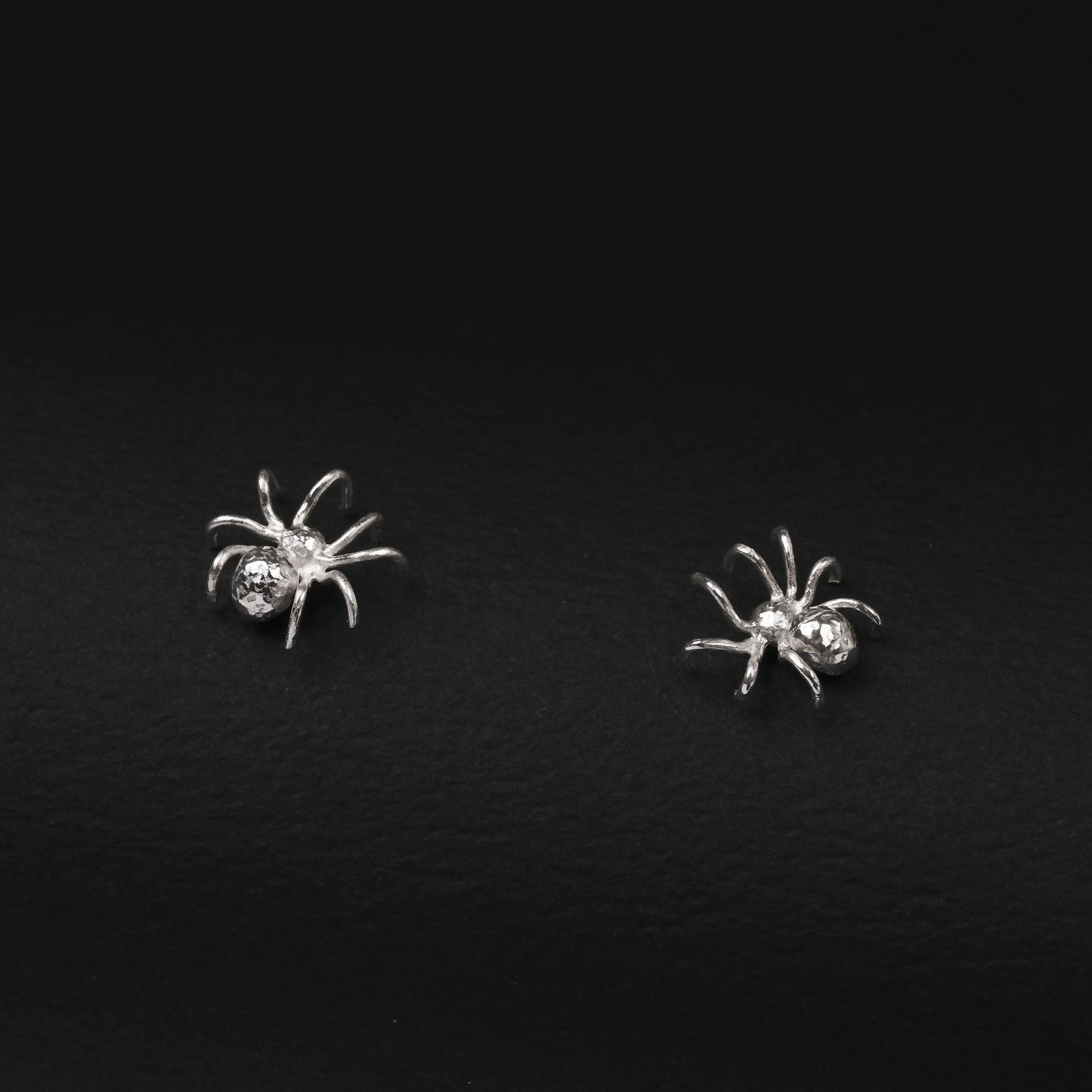 言成金工坊| Spider Earring 蜘蛛耳針 Studs