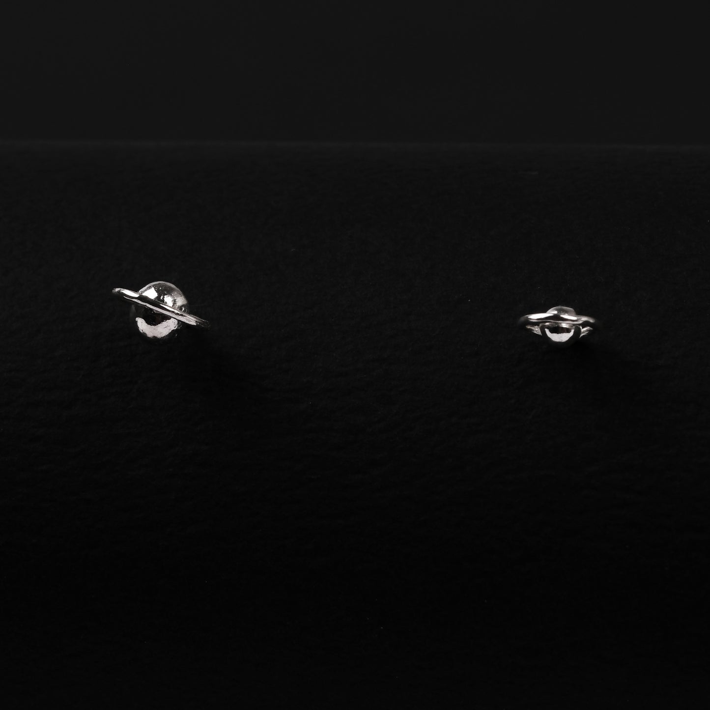 言成金工坊| Saturn Earring 土星耳環