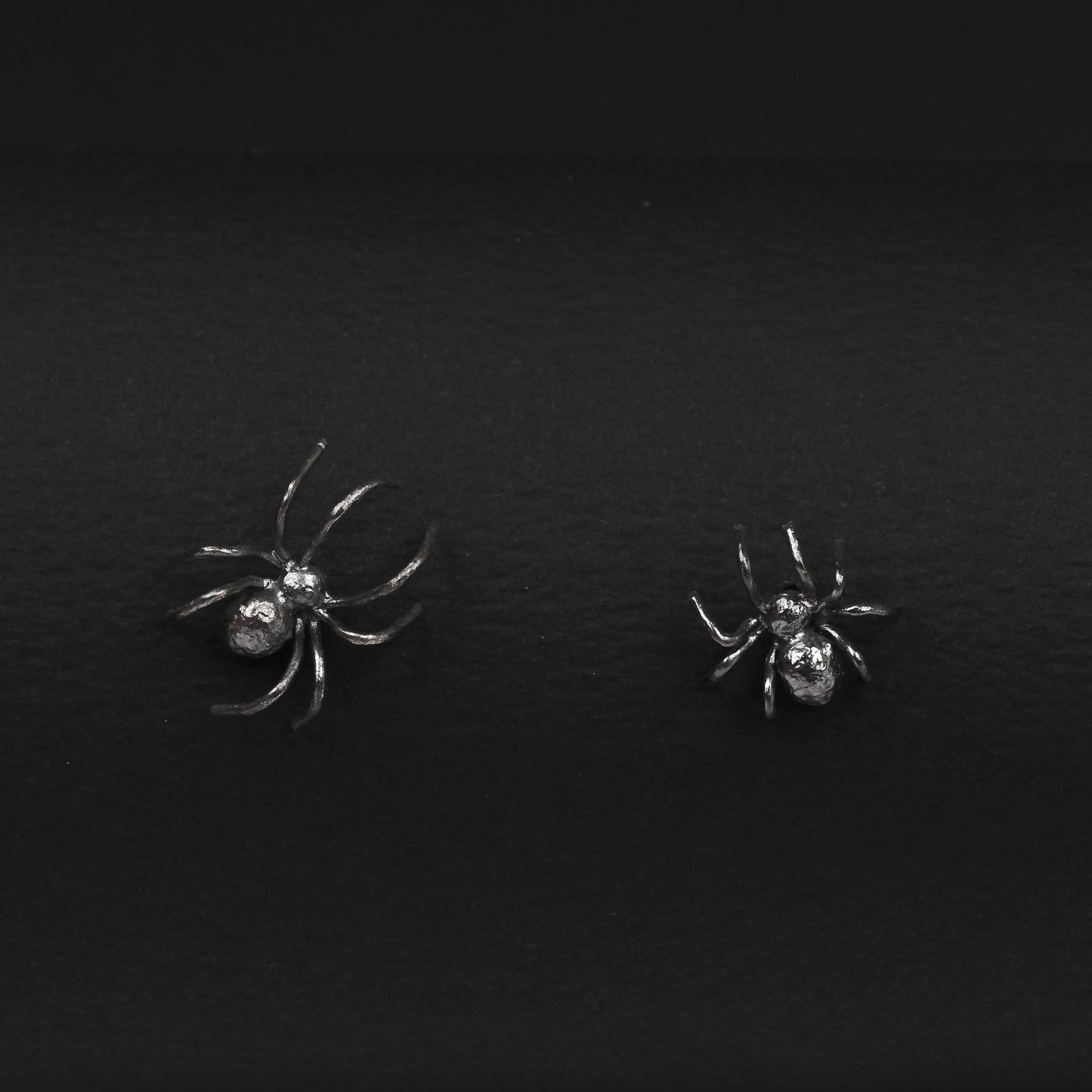 言成金工坊｜ Spider Earring 蜘蛛耳針 Studs